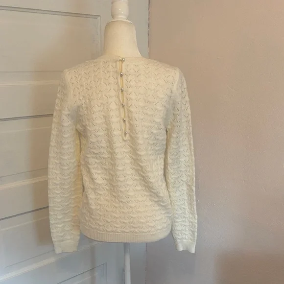 Berthie Chic White Knit Sweater - Picture 6 of 10